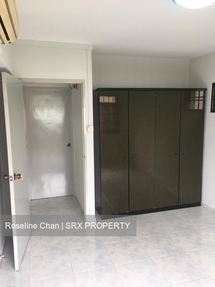 Hougang Street 92 thumbnail photo